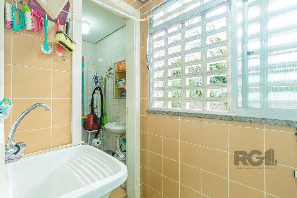 Apartamento à venda com 2 quartos, 66m² - Foto 17