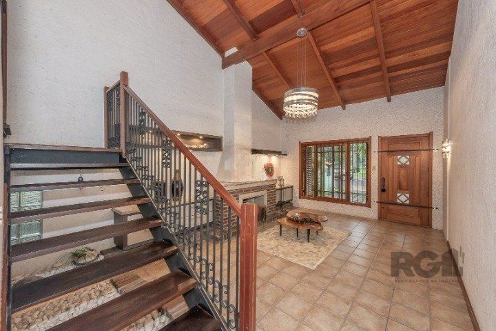 Casa à venda com 3 quartos, 280m² - Foto 3