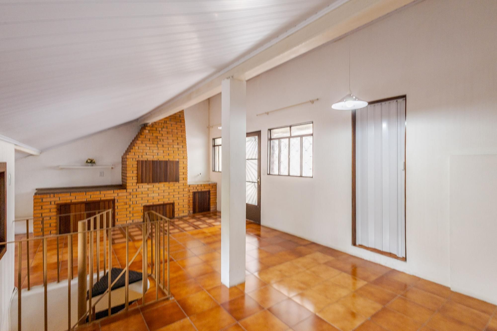 Casa, 4 quartos, 210 m² - Foto 2