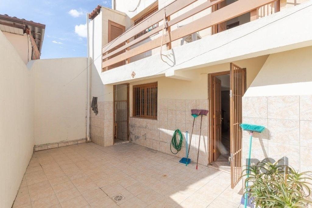 Casa à venda com 4 quartos, 229m² - Foto 24