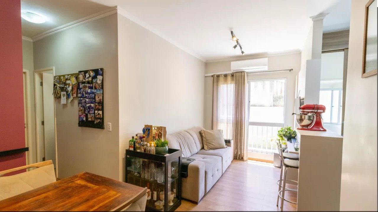 Apartamento, 2 dormitórios no bairro Glória em Porto Alegre para Comprar