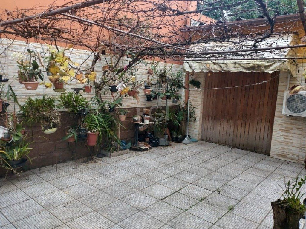 Casa à venda com 3 quartos, 248m² - Foto 22