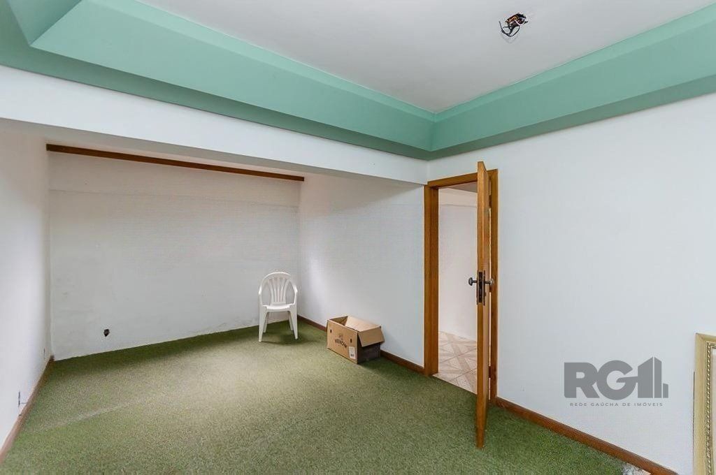 Casa à venda com 3 quartos, 379m² - Foto 14