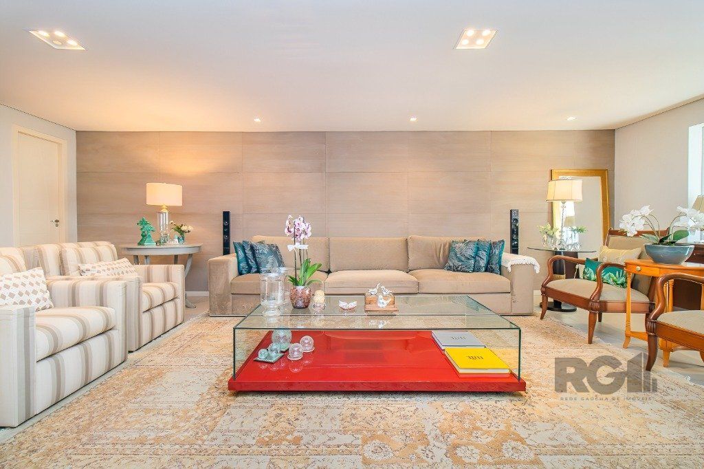 Casa, 4 quartos, 351 m² - Foto 1