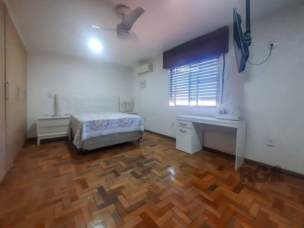 Casa à venda com 4 quartos, 240m² - Foto 22