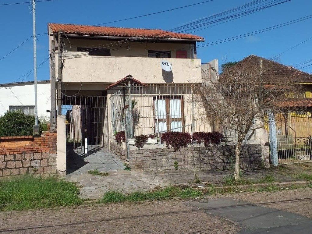 Casa à venda com 6 quartos, 200m² - Foto 54