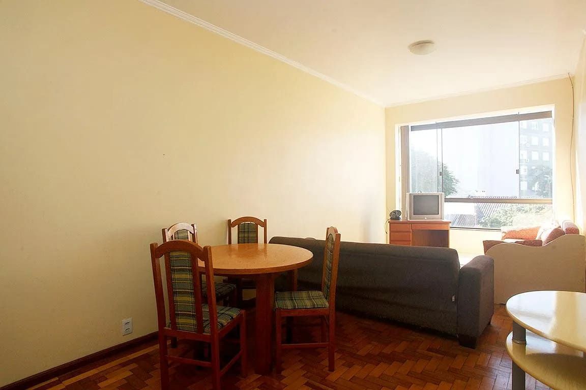 Apartamento de  2 dormitorios, à venda em Santa Cecília, Porto Alegre