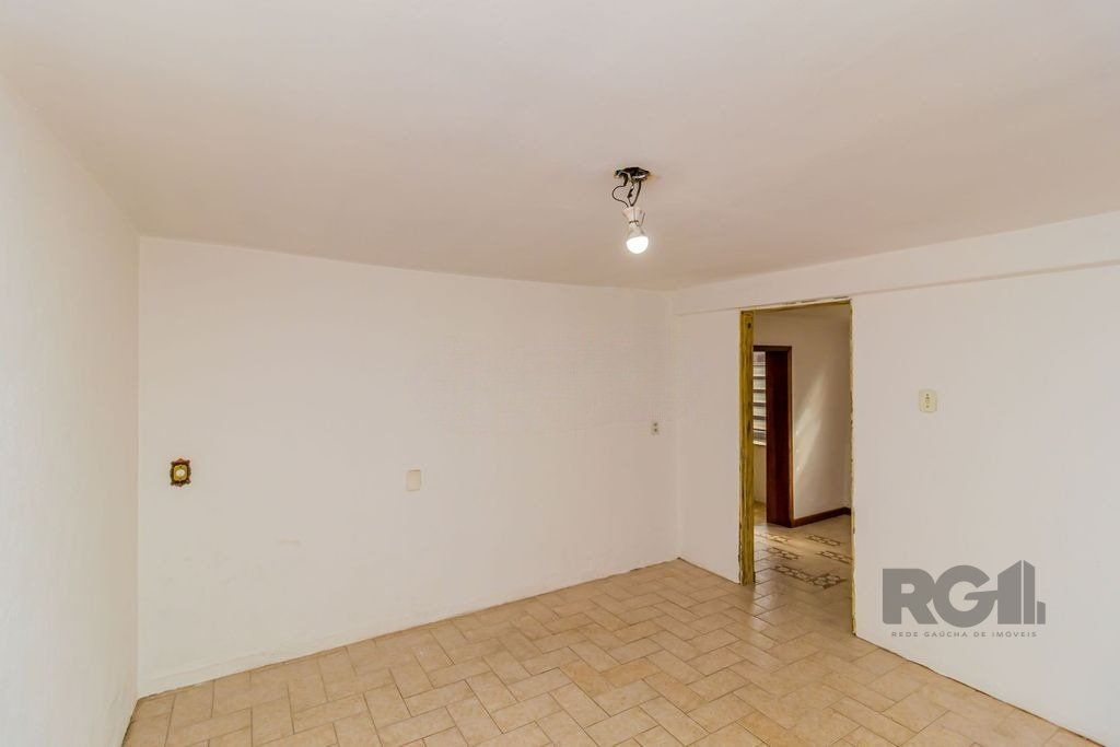 Casa à venda com 4 quartos, 231m² - Foto 18