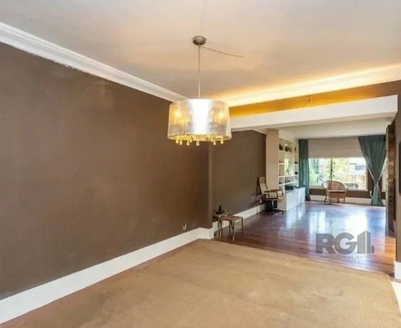 Casa à venda com 3 quartos, 220m² - Foto 5