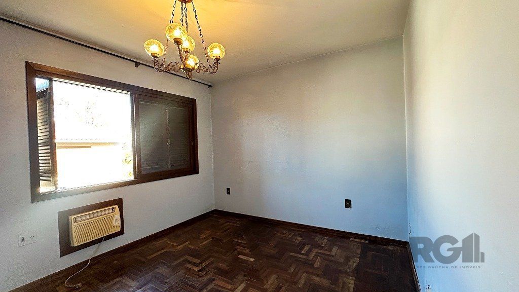 Casa à venda com 4 quartos, 351m² - Foto 15
