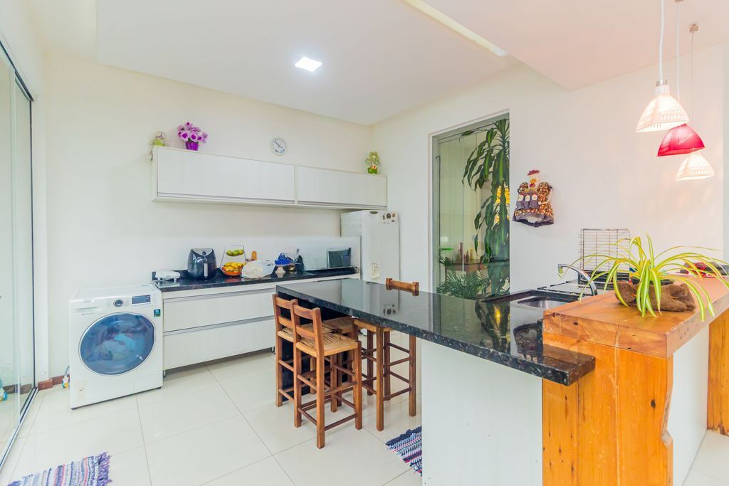 Casa de Condomínio à venda com 3 quartos, 272m² - Foto 9