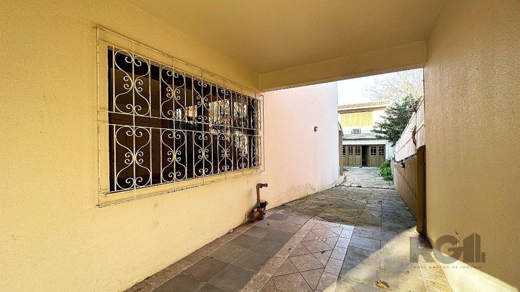 Casa à venda com 4 quartos, 351m² - Foto 30