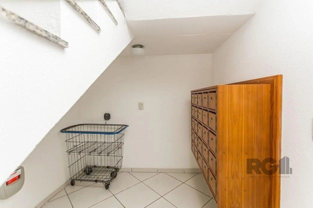 Apartamento à venda com 2 quartos, 67m² - Foto 9