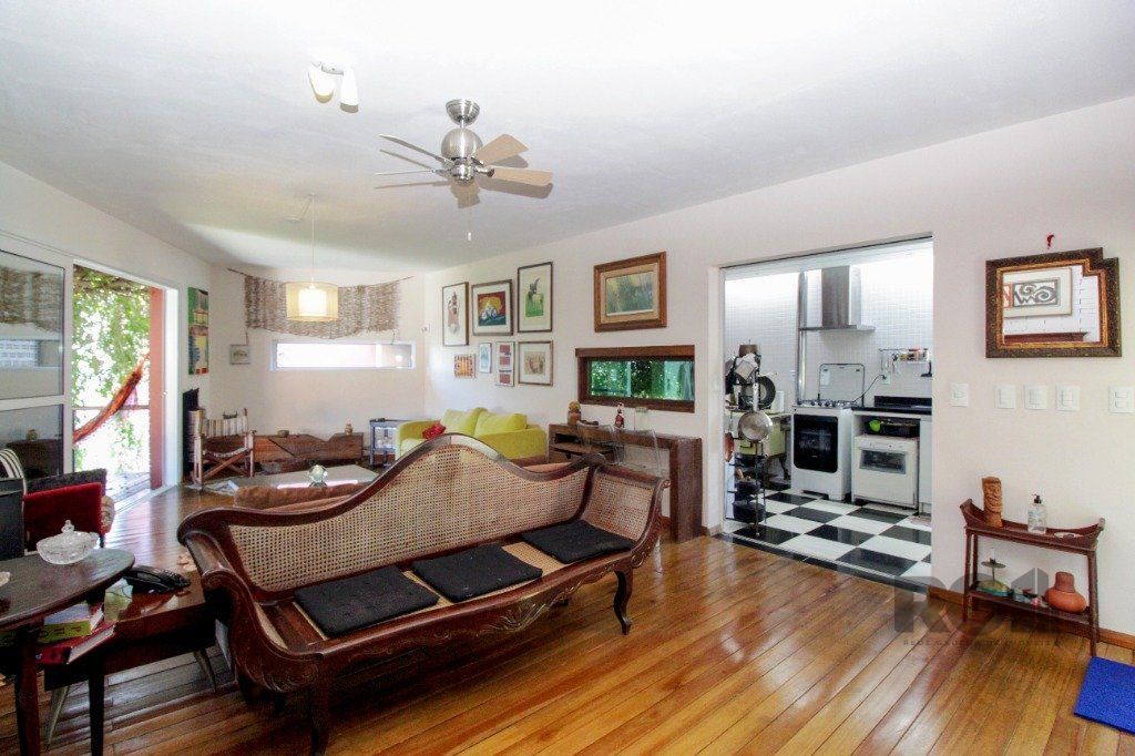 Casa à venda com 3 quartos, 194m² - Foto 7