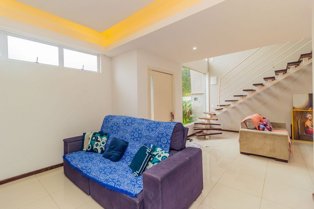 Casa de Condomínio à venda com 3 quartos, 272m² - Foto 11