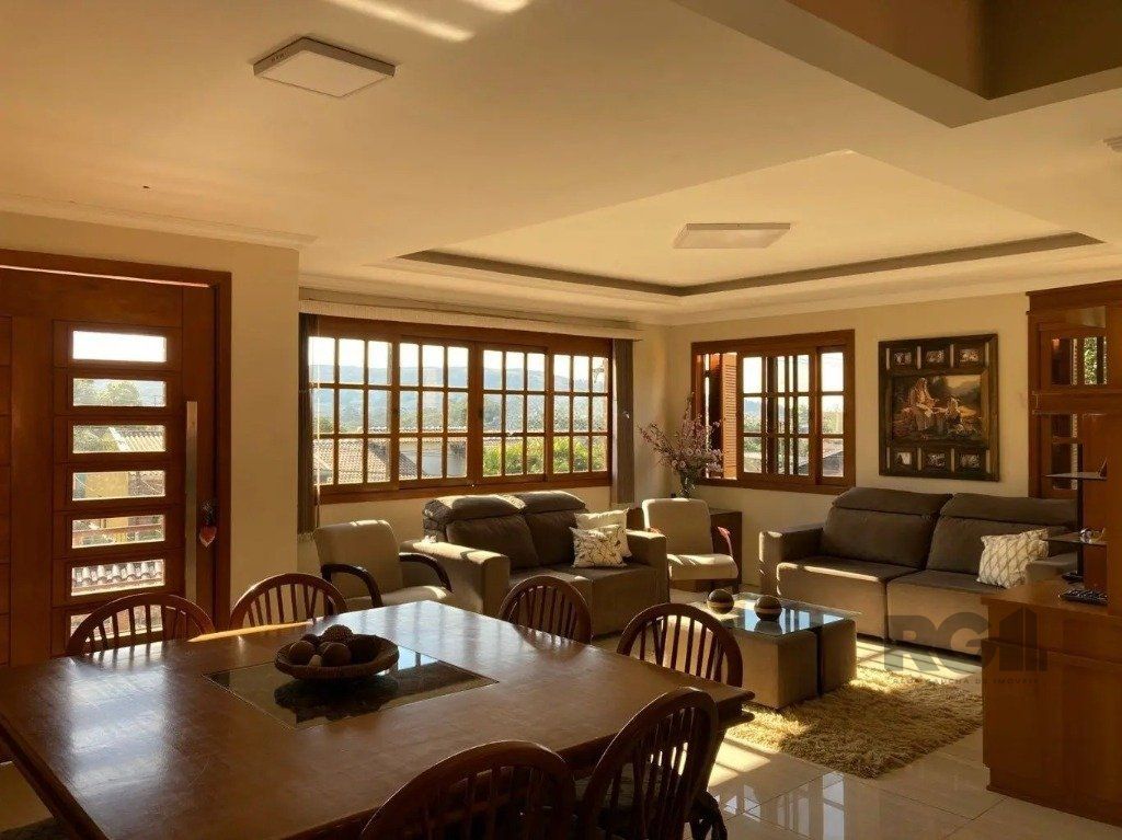 Casa, 3 quartos, 234 m² - Foto 3