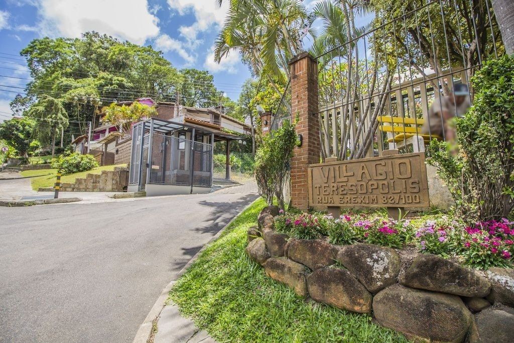 Casa de Condomínio à venda com 3 quartos, 200m² - Foto 40