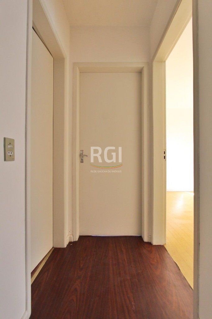 Apartamento à venda com 2 quartos, 61m² - Foto 8