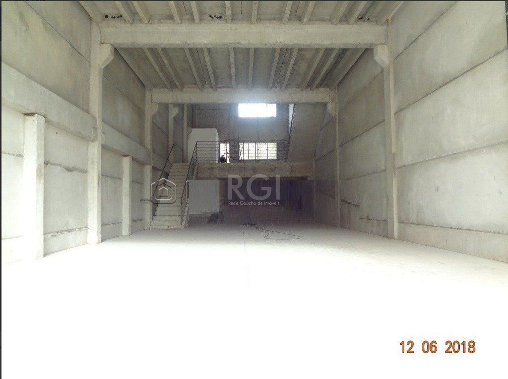 Loja-Salão, 810 m² - Foto 1