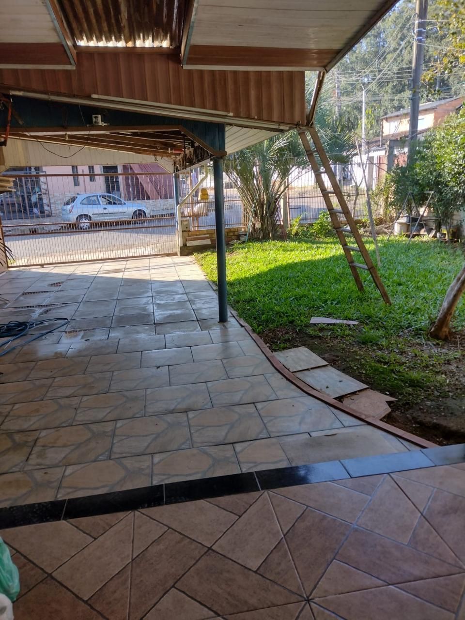 Casa 3 dormitórios, 1 suíte, garagem ampla, Bairro Vila da Paz — foto 2