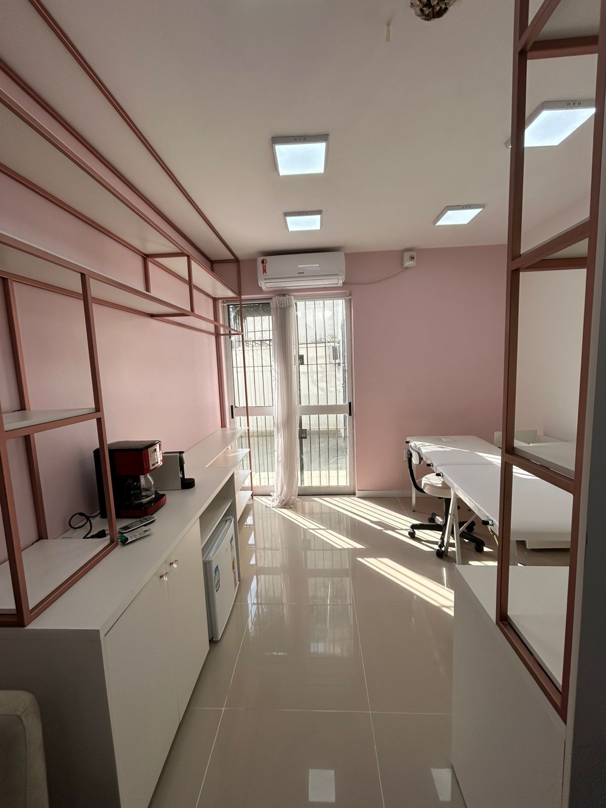 Conjunto Comercial-Sala à venda com 1 quarto, 21m² - Foto 8