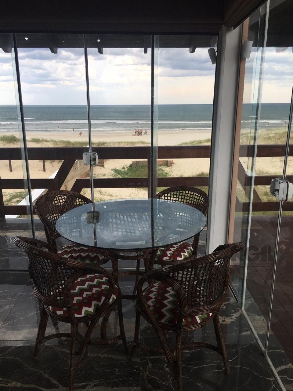 Casa à venda com 3 quartos, 300m² - Foto 18