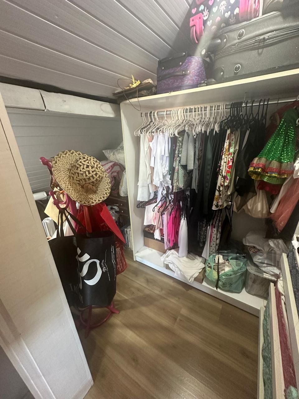 Casa de Condomínio à venda com 3 quartos, 157m² - Foto 33