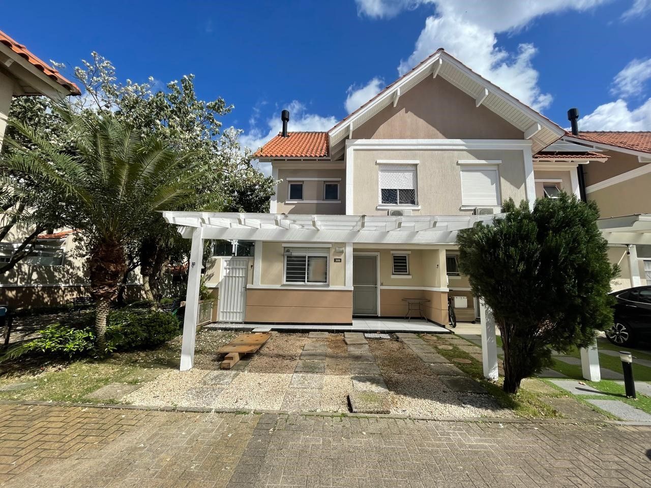 Casa condominio para Venda - 157m², 3 dormitórios, sendo 1 suites, 2 vagas - Sarandi
