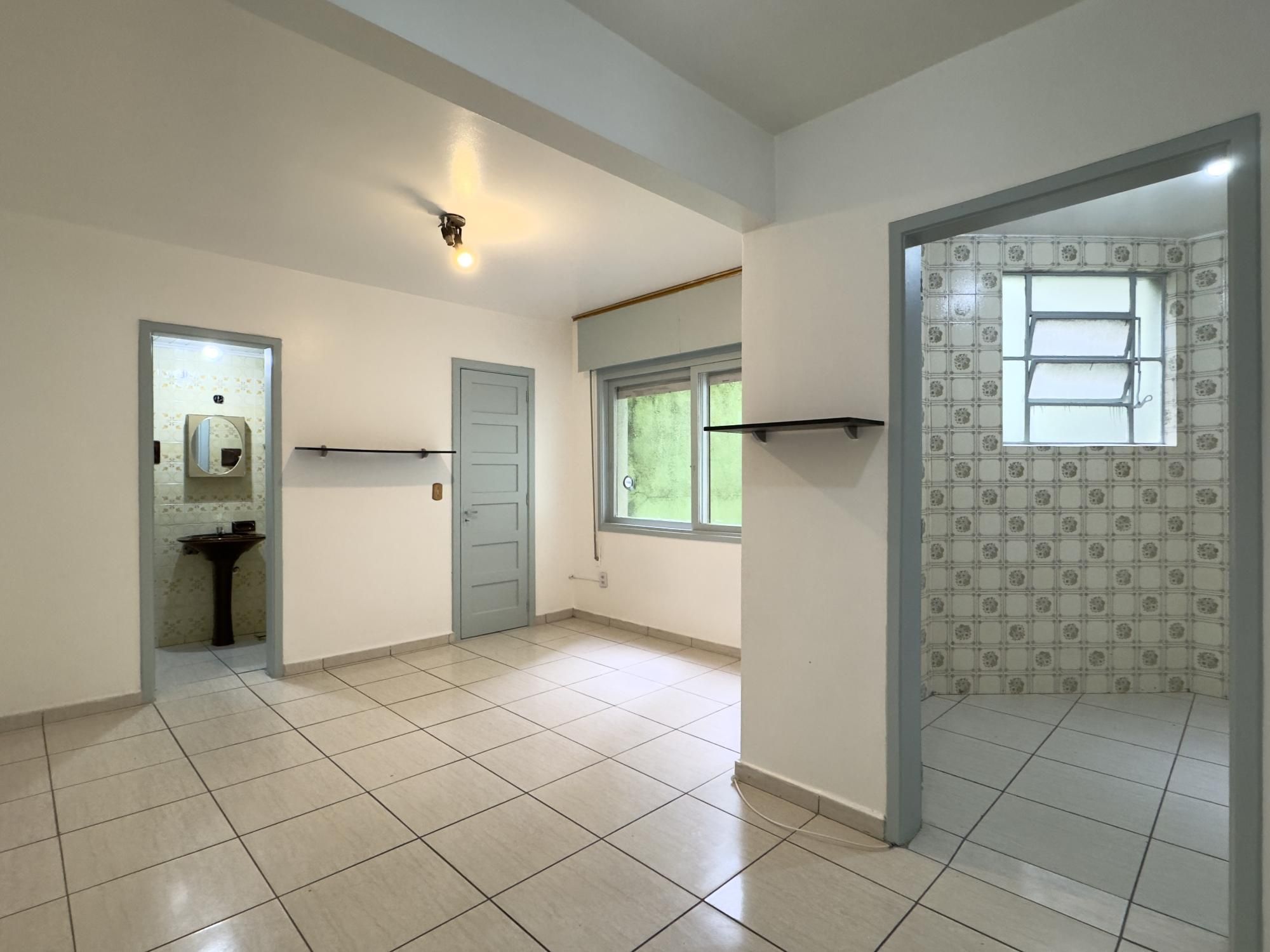 Apartamento à venda com 29m², 1 quarto no bairro Cidade Baixa em Porto Alegre