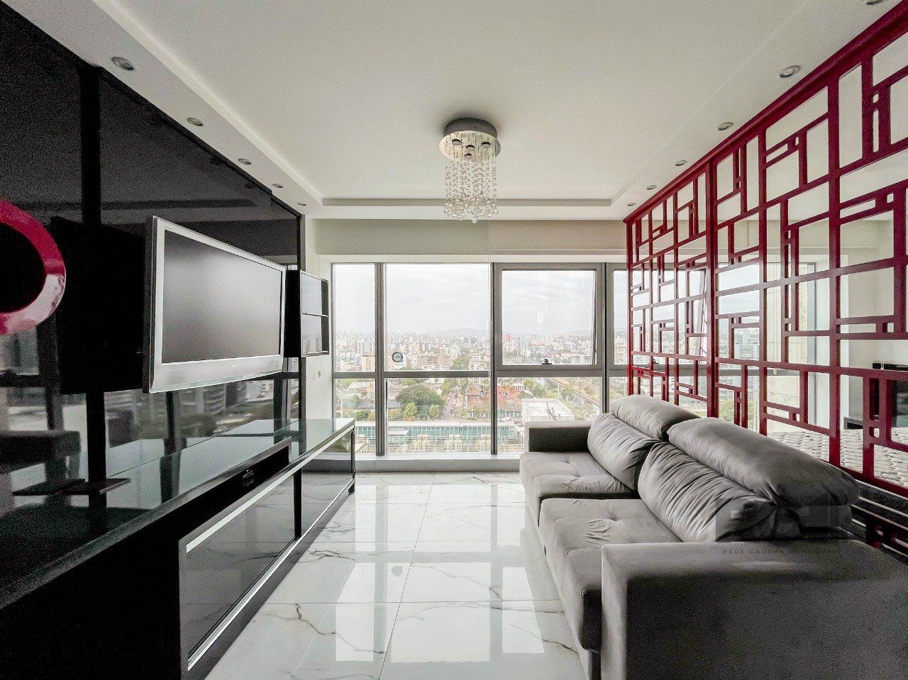 APARTAMENTO DE 38M² COM 1 DORMITÓRIO E 1 VAGA - BAIRRO PRAIA DE BELAS
