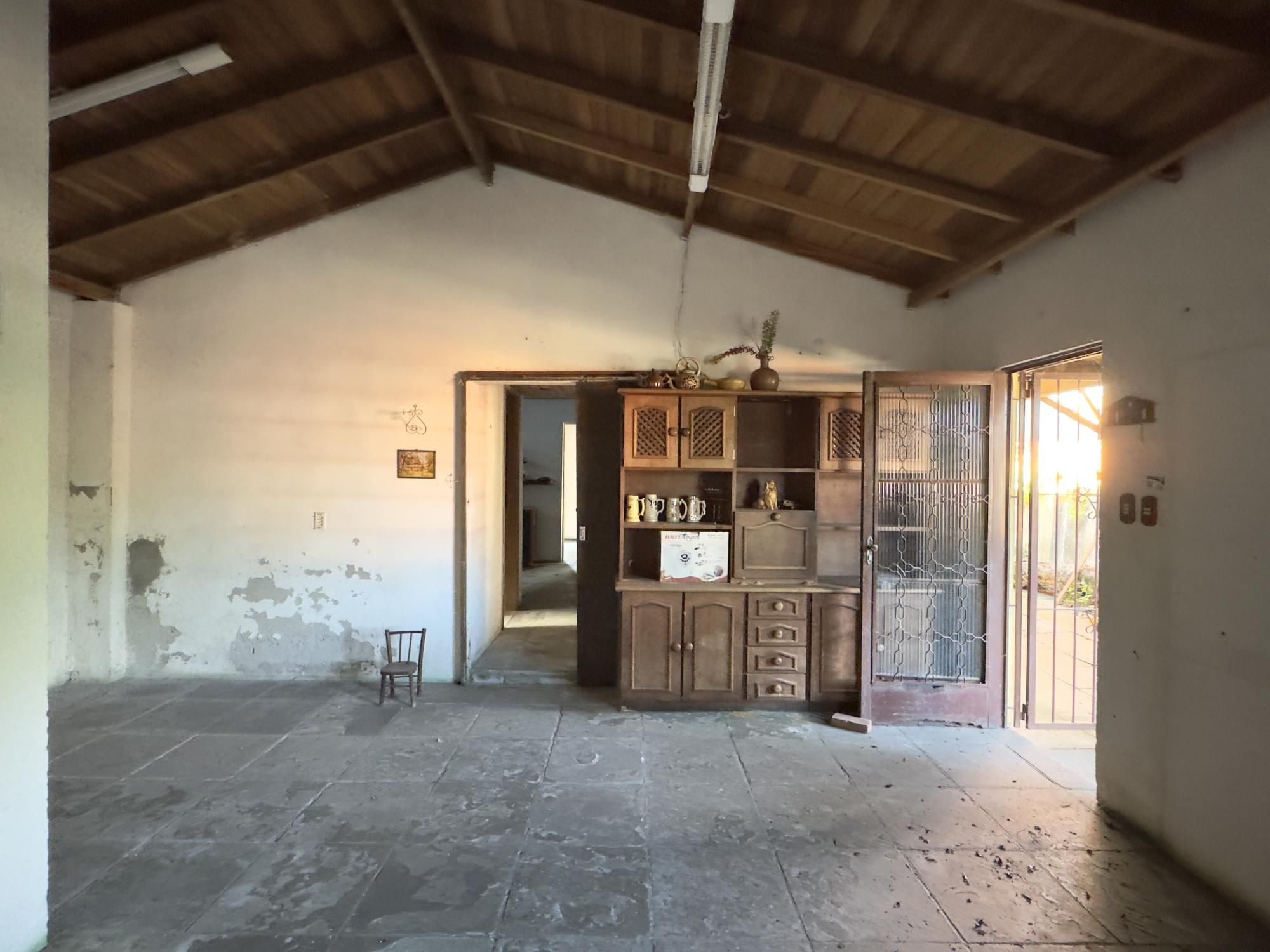 Casa à venda com 2 quartos, 92m² - Foto 9