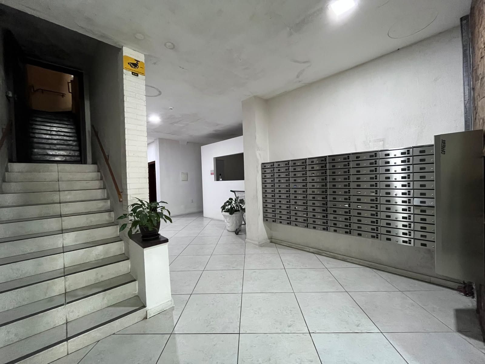 Apartamento no Condominio Edificio Carlos Hecker, 1 quarto, à venda, 22 m², Centro Histórico - Porto Alegre — foto 3