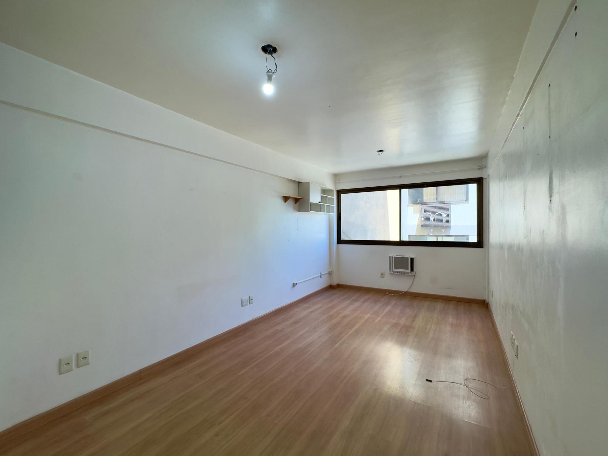 Studio amplo com ótima rentabilidade para locação no Centro Histórico