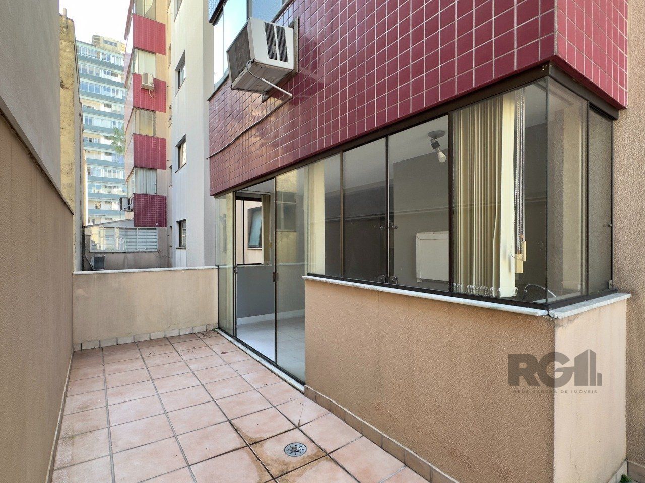 Apartamento à venda com 2 quartos, 111m² - Foto 12