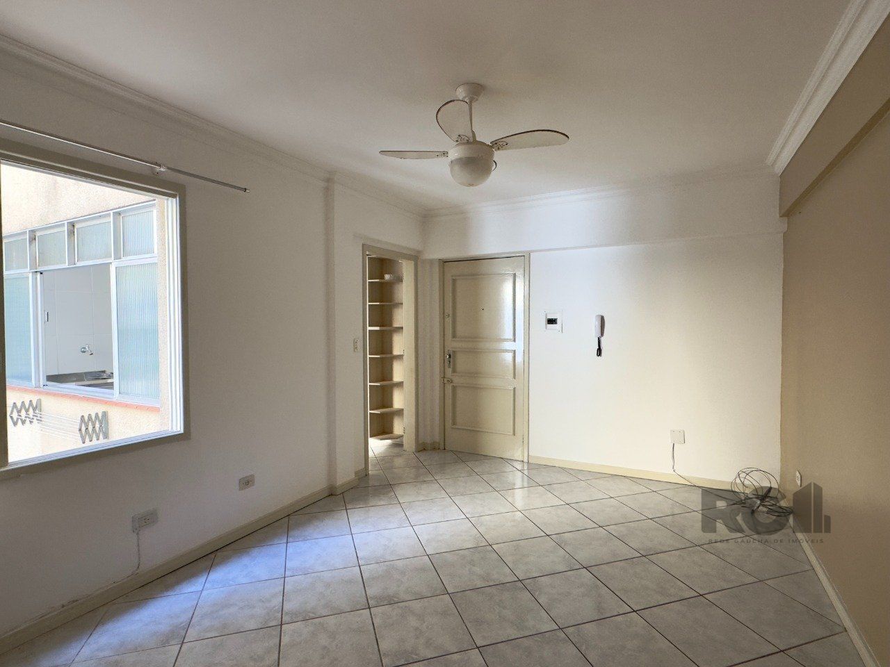 APARTAMENTO 1 DORMITÓRIO