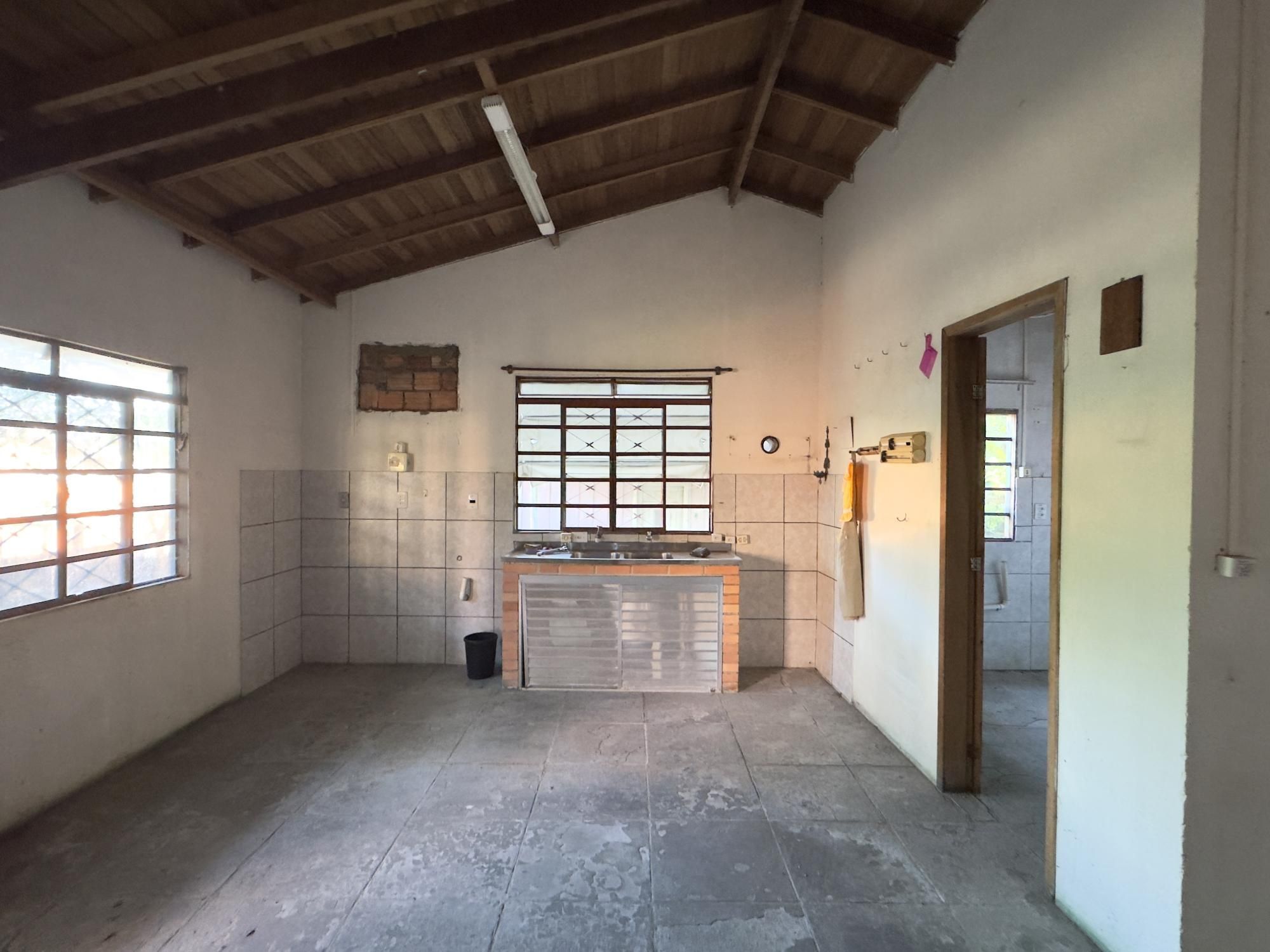 Casa à venda com 2 quartos, 92m² - Foto 14