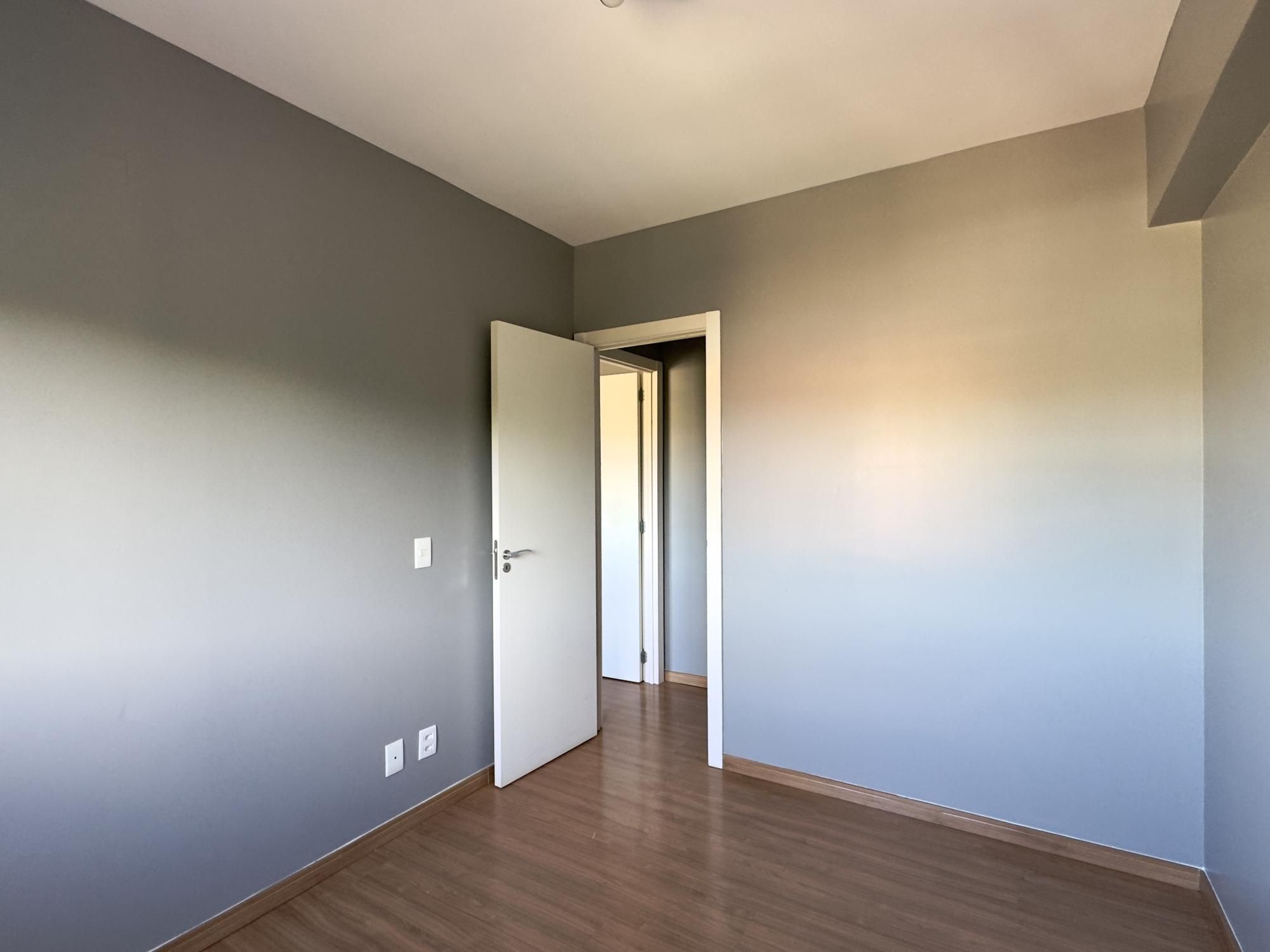 Apartamento à venda com 2 quartos, 58m² - Foto 29