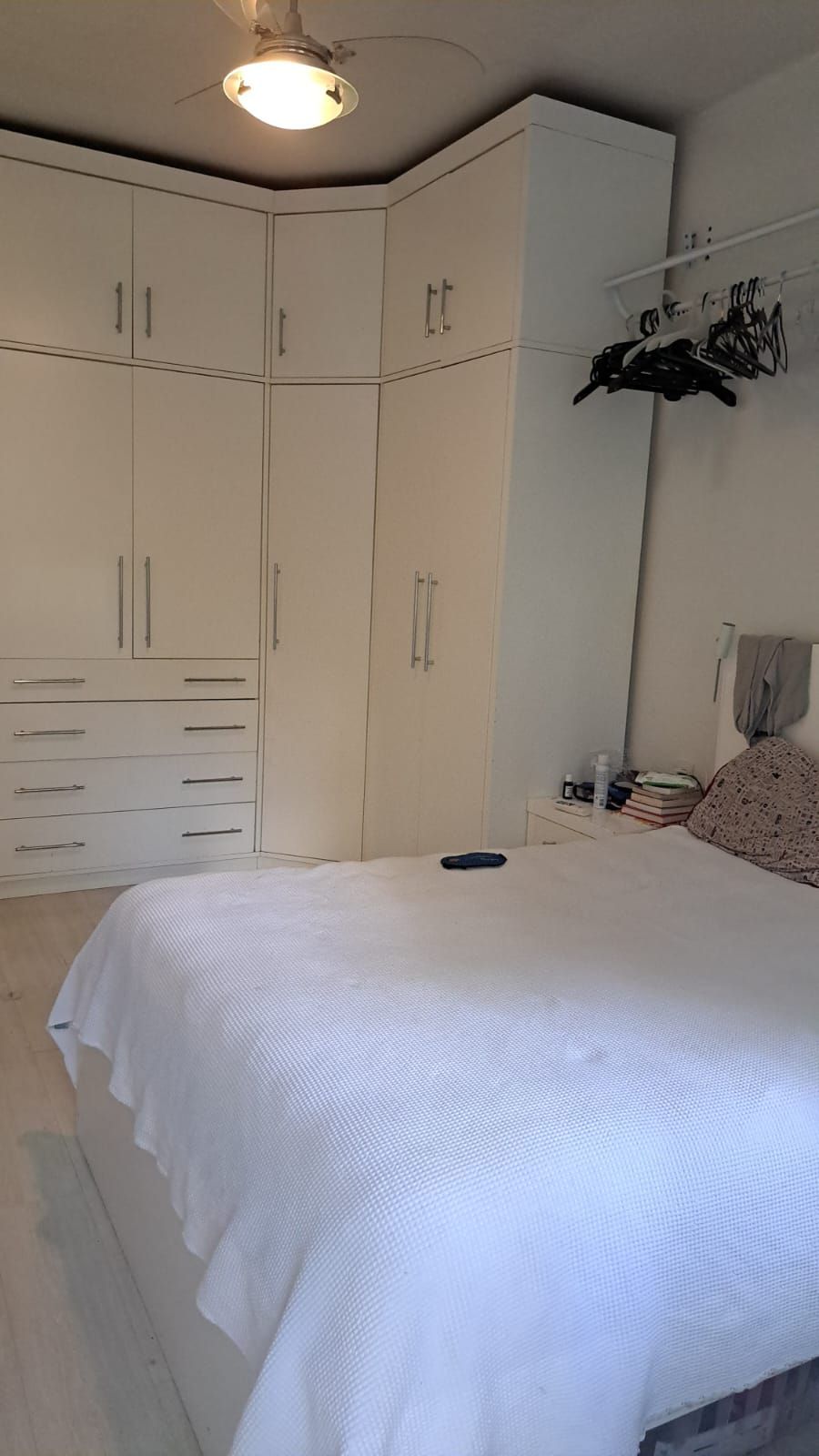 Apartamento, 2 dormitórios no bairro Rio Branco em Porto Alegre para Comprar