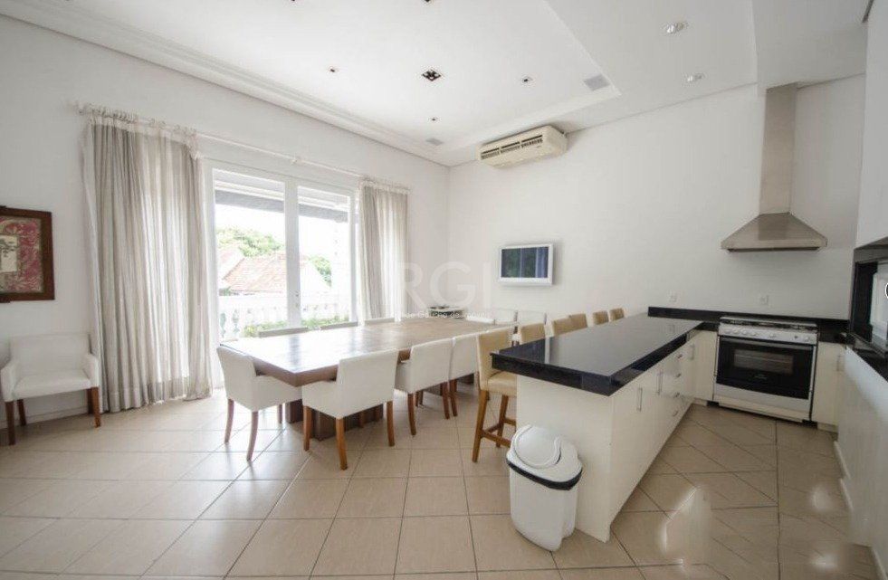 Apartamento à venda com 3 quartos, 272m² - Foto 8