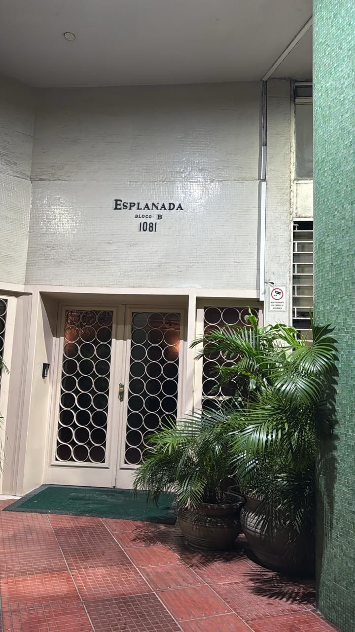 Vista cinematográfica de 180 graus. Impecável