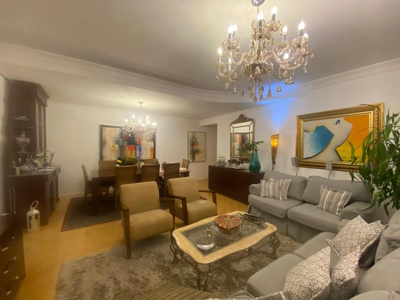 Apartamento a venda 4 dormitórios, bairro Independência