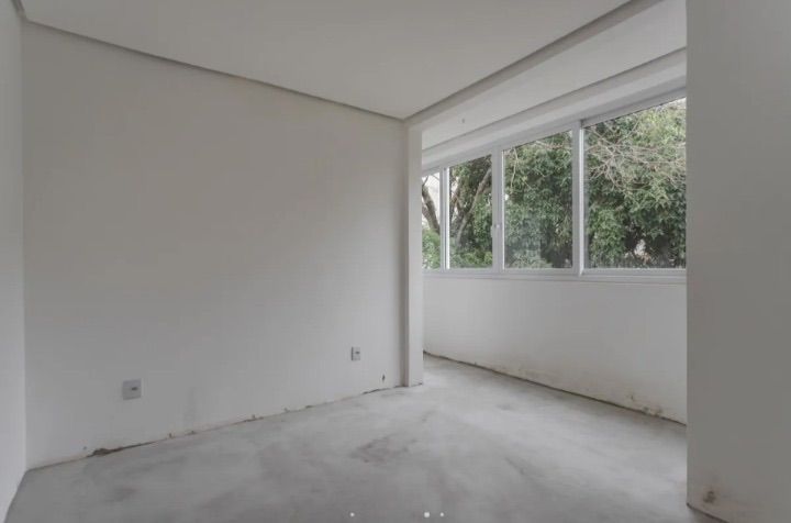 Cobertura duplex 2 dormitórios, próximo ao Zaffari Fernandes Vieira .