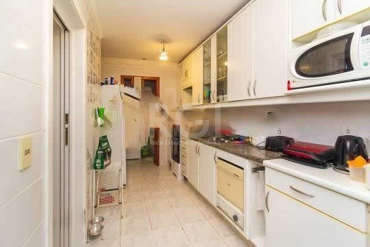 Casa de Condomínio à venda com 4 quartos, 230m² - Foto 13