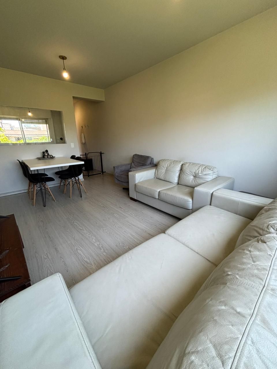 Dois dormitórios e dependência de empregada bairro Higienópolis