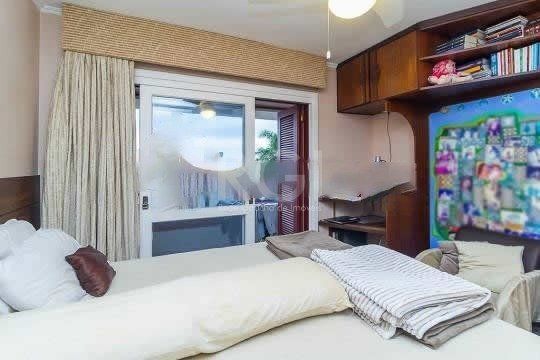 Casa de Condomínio à venda com 4 quartos, 230m² - Foto 10