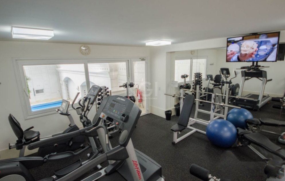 Apartamento à venda com 3 quartos, 272m² - Foto 18