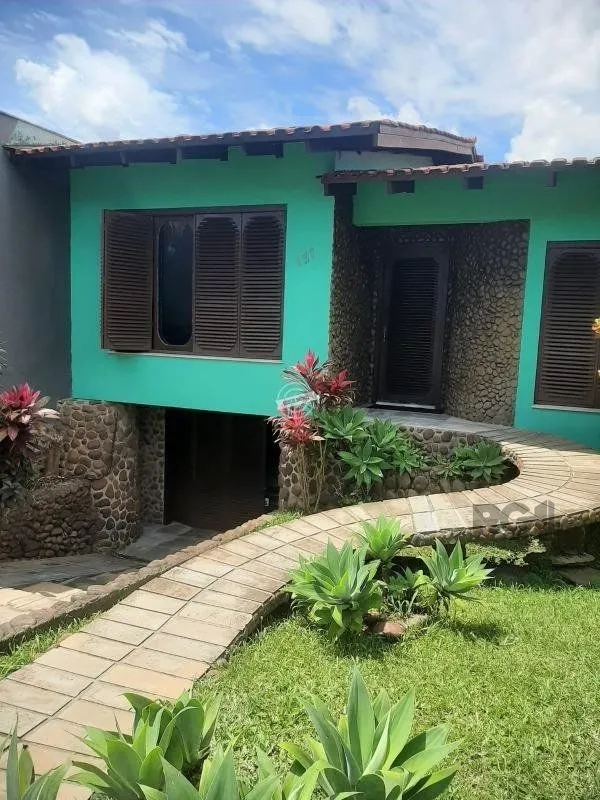 Casa, 4 quartos, 220 m² - Foto 2