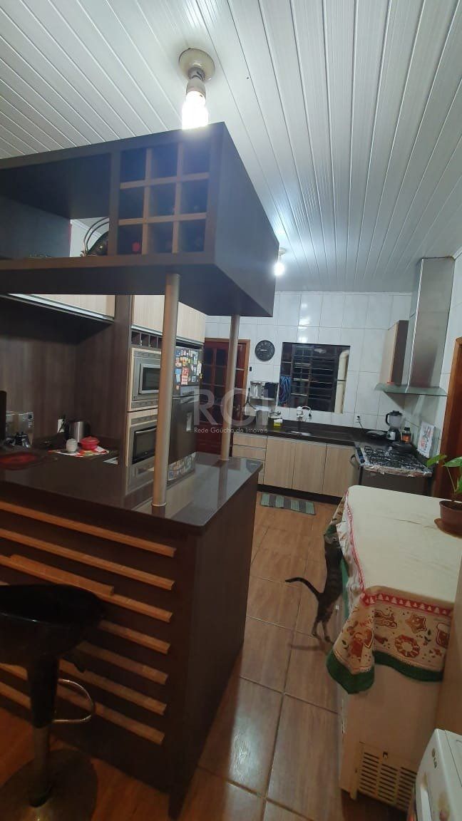 Casa semi mobiliada, 3 dormitórios, 1 suíte, 4 vagas Bairro Nova Cachoeirinha — foto 3