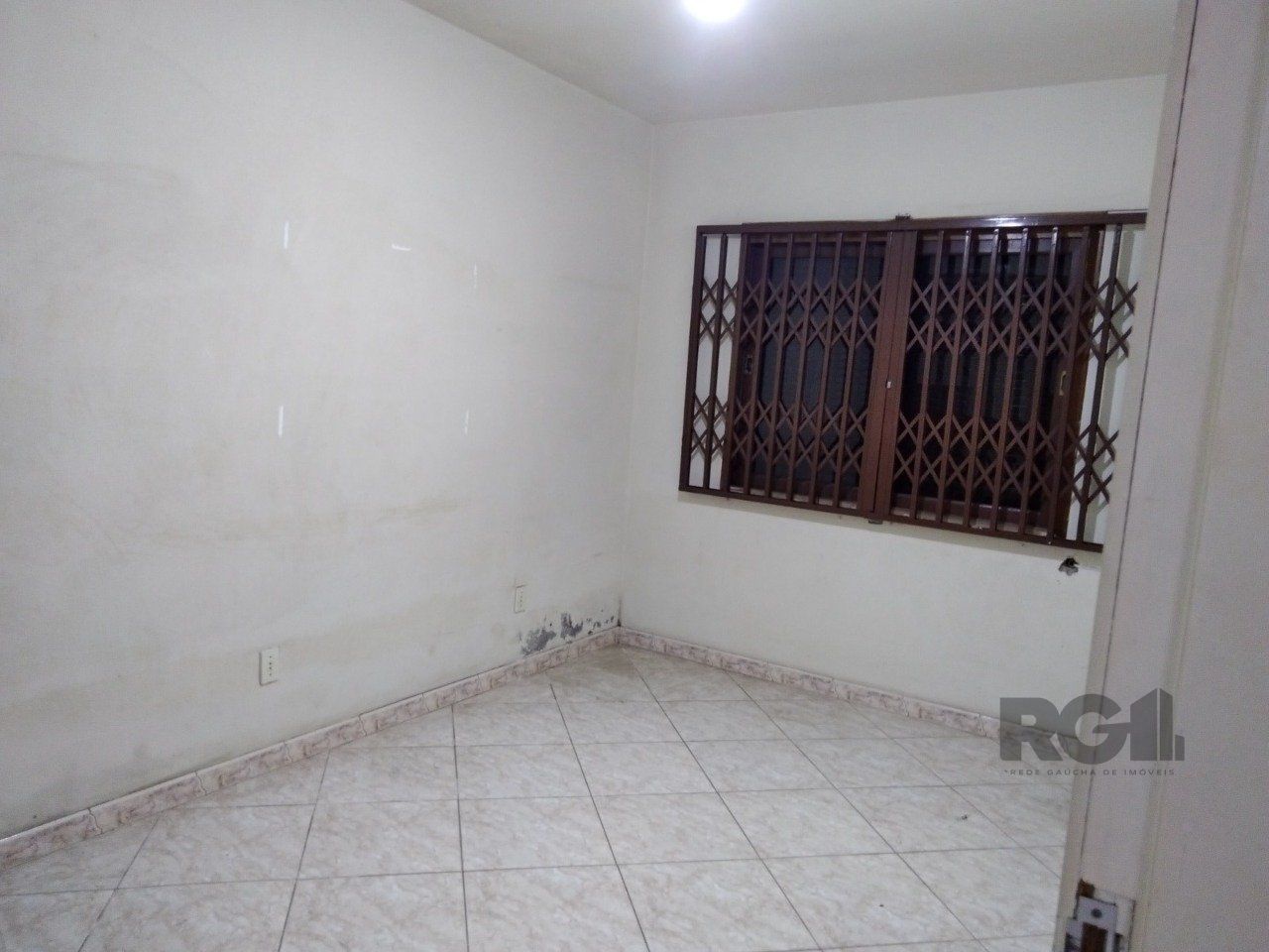 Casa à venda com 3 quartos, 331m² - Foto 15