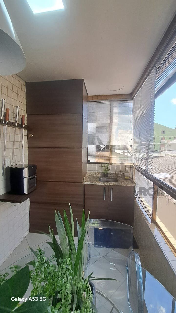 Apartamento à venda com 3 quartos, 101m² - Foto 6